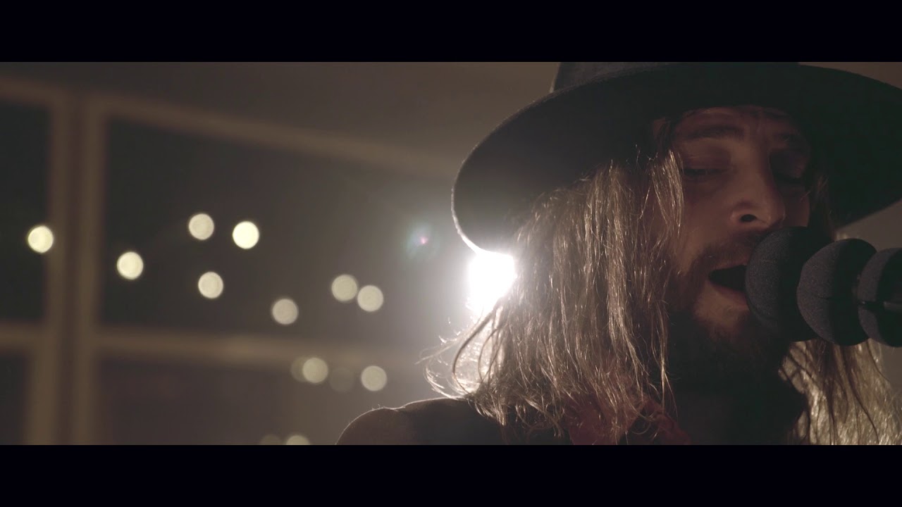 RIVERBOY - RUSTY KNIVES (LIVE SESSION)