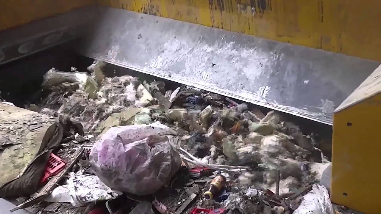 New UNTHA XR Cutter shredder in action, Austria