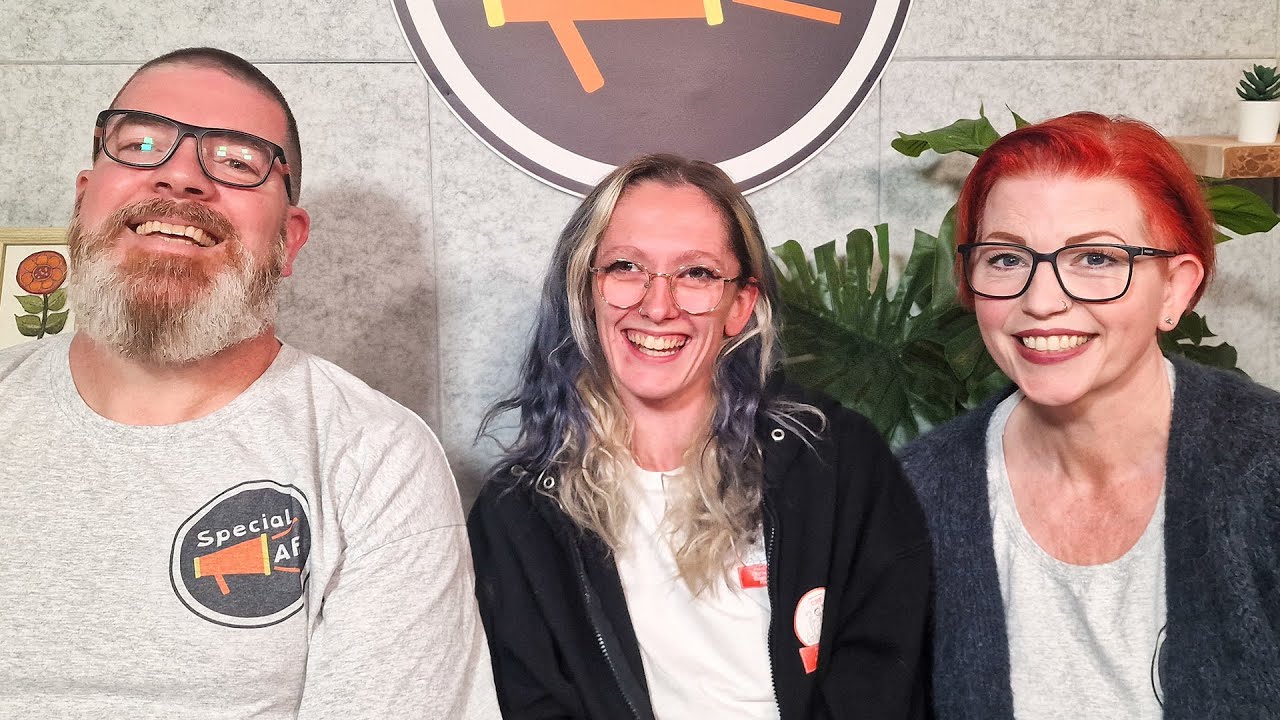 Lyd and Lann Talk to Izzii Andrews - Special AF! Podcast