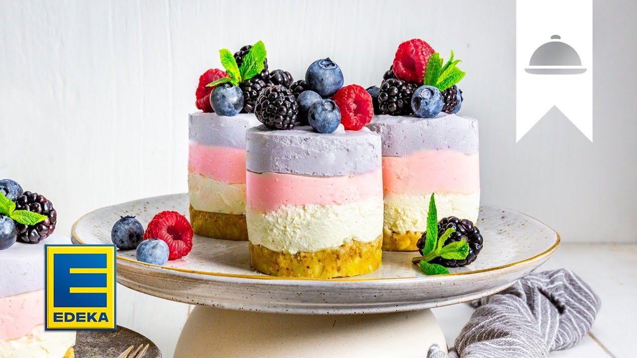Beeren-Creme-T&ouml;rtchen selber machen | Schichtt&ouml;rtchen im Ombre Look | EDEKA