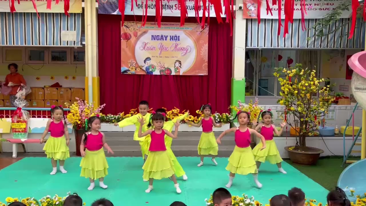 Nhảy Tết ơi tết à - Chuyện cũ bỏ qua mầm non