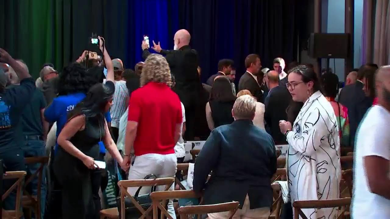 WATCH LIVE: Second gentleman Doug Emhoff, actress Julia Roberts speak at Atlanta Pride kickoff event