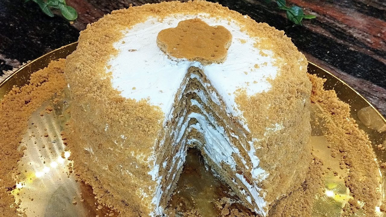 كيكه العسل الروسيه🍯honey cake من احلي الكيكات اللي ممكن تعملوها وسهله وبسيطه رغم انها تبان عكس كده 🤣