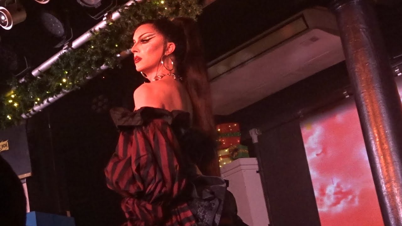 Bones @ Cruz 101, Manchester - Born To Die / Rasputin 