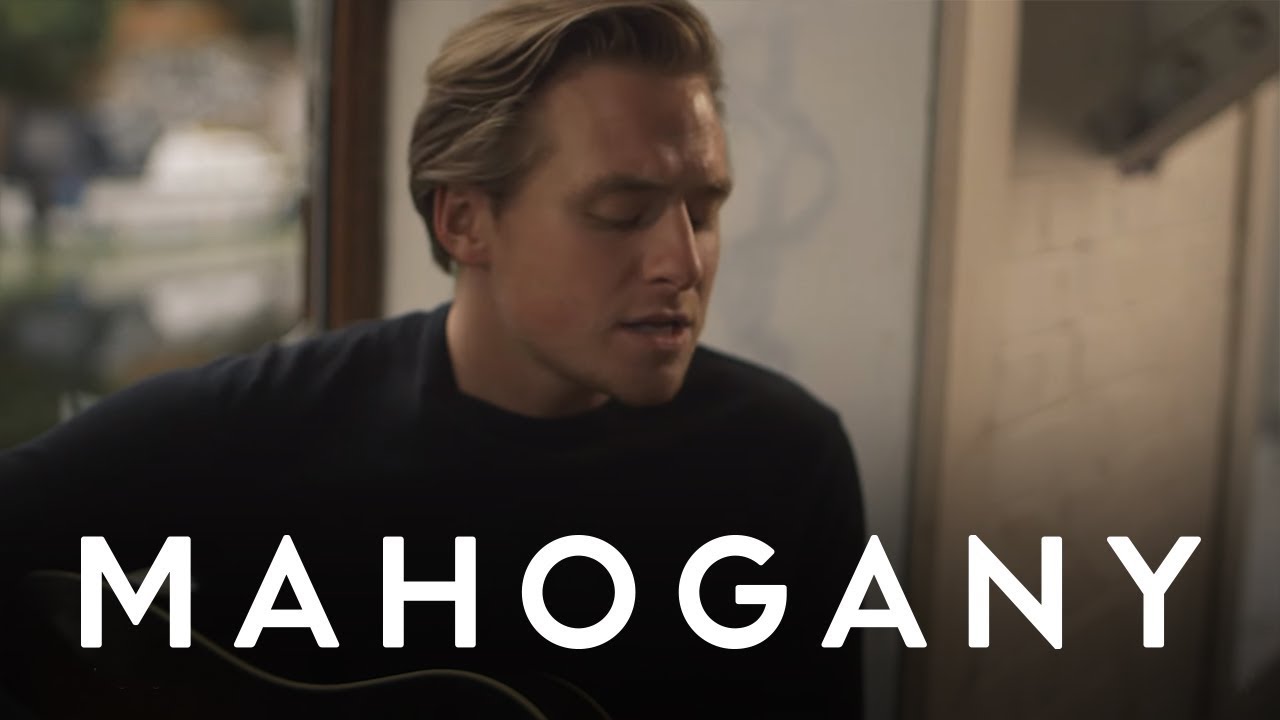 Alibis - Old Box | Mahogany Session