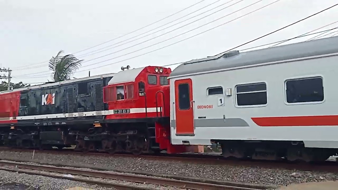 Ka bukit Serelo s10 persiapan masuk stasiun kertapati feat CC 201 83 39