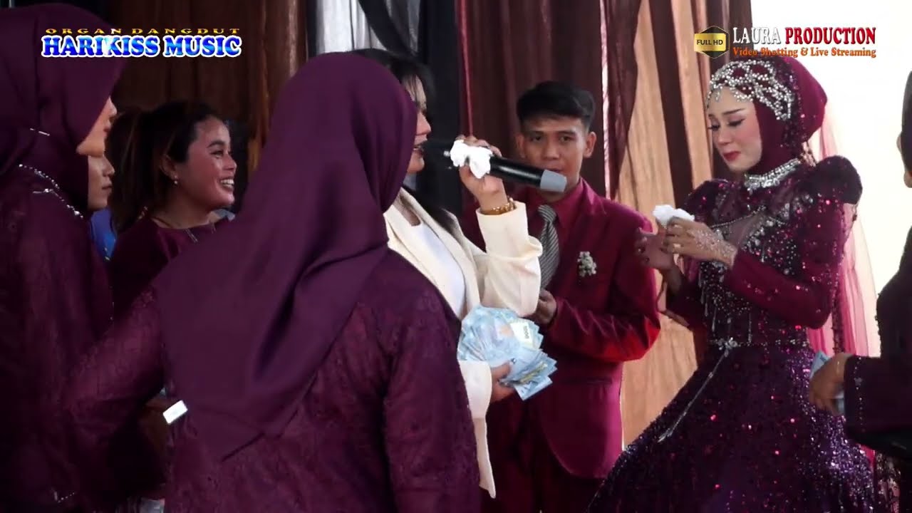 PENAMPILAN SI CANTIK MISSEL LAURA BERSAMA HARIKISS MUSIC LIVE GEBANG UDIK CIREBON