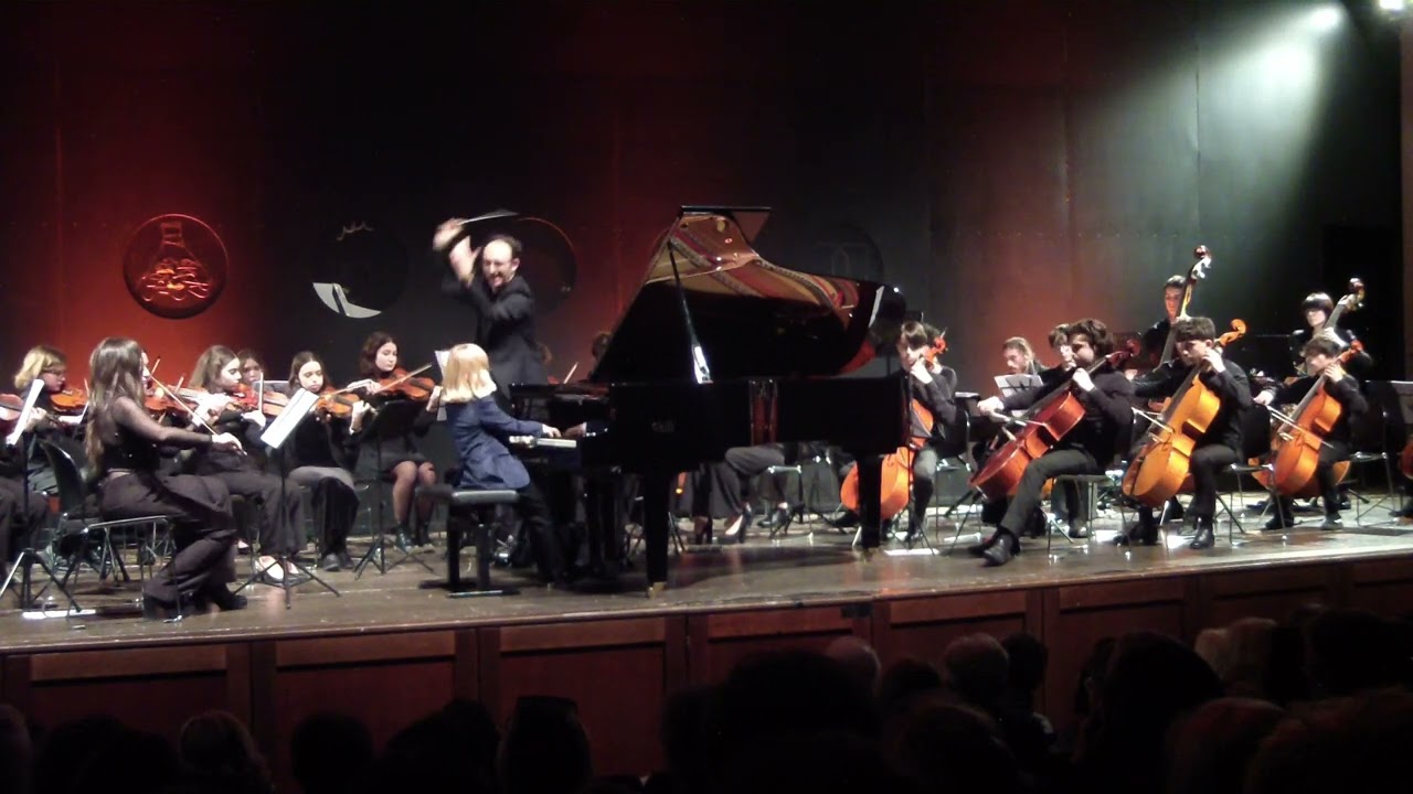 ALBERTO CARTUCCIA CINGOLANI (7yo) plays HAYDN Piano Concerto HOB XVIII:11 II mov.