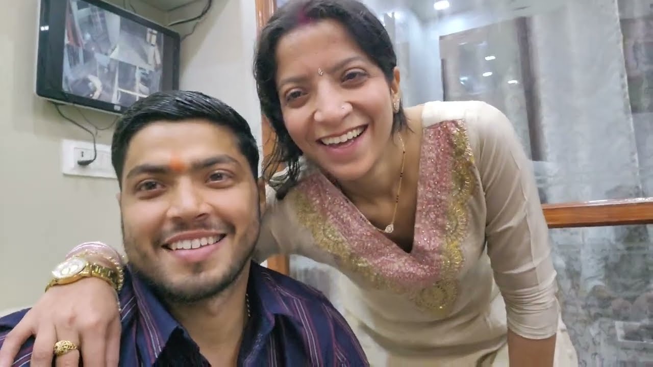 My birthday celeberation #birthdaycelebration #birthdaycake  #gift #familytime #robinmalik24 
