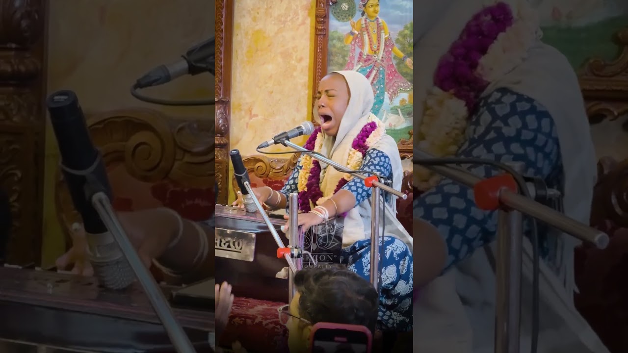 Omg! What vibes ⚡✨Spot on kirtan by acyutagopi Mataji at ISKCONChowpatty