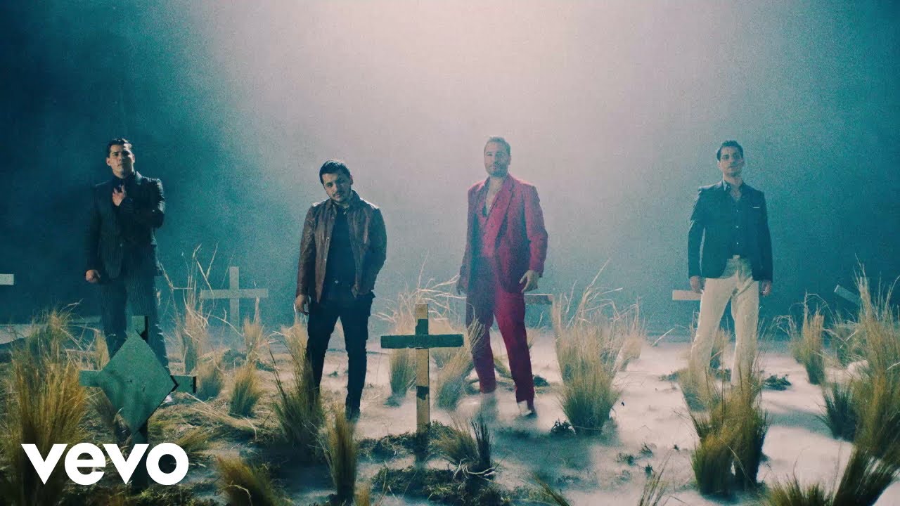Reik, Christian Nodal - Poco (Versión Pop - Video Oficial)