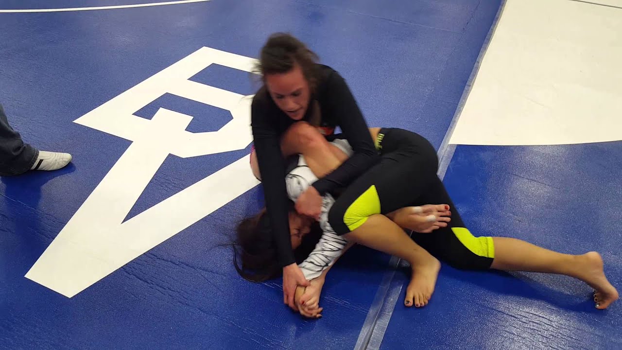 BJJ Submission only-- White Belt Girls 139.9 and below