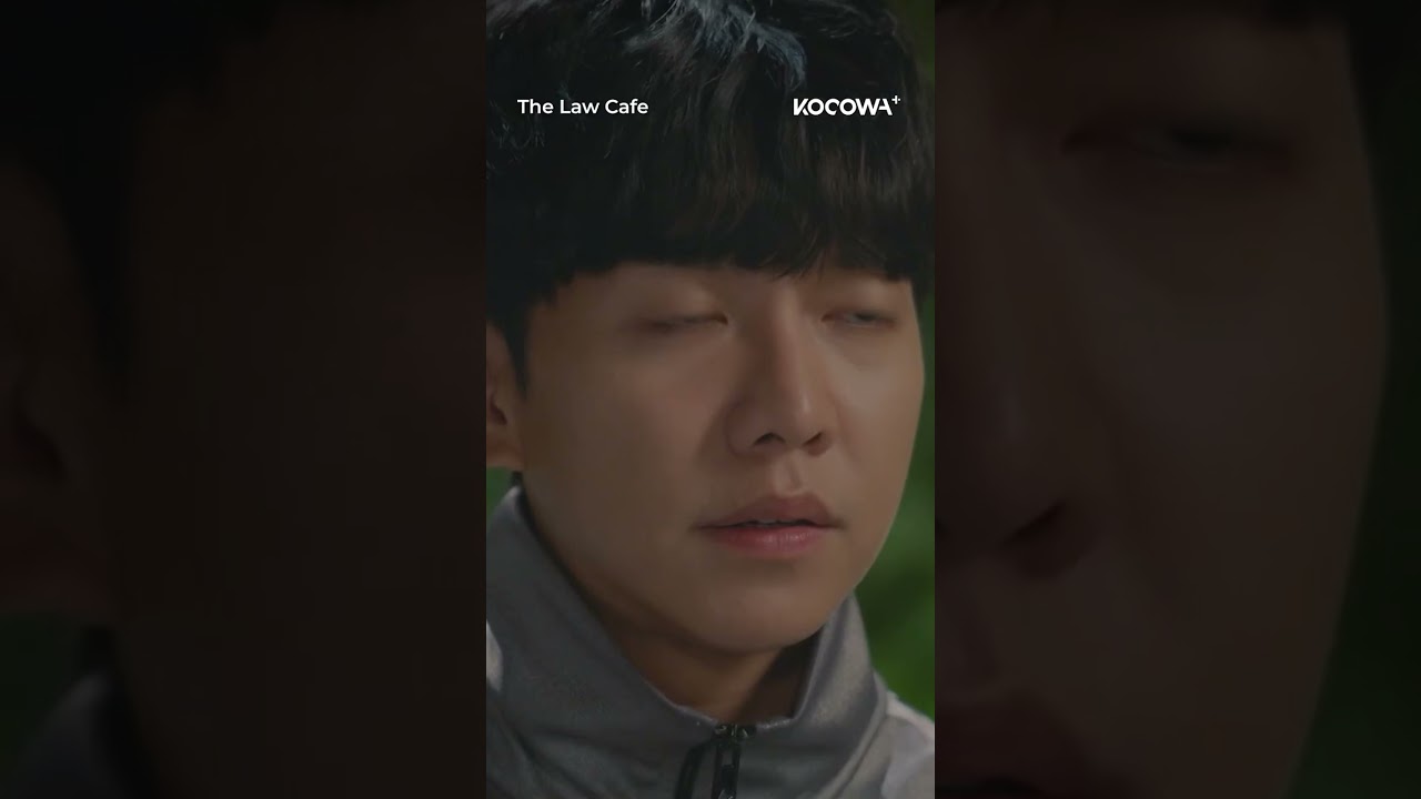 #LeeSeYoung wants to know one thing... 😳 #thelawcafe #LeeSeungGi #kdrama #kdramashorts #kocowa