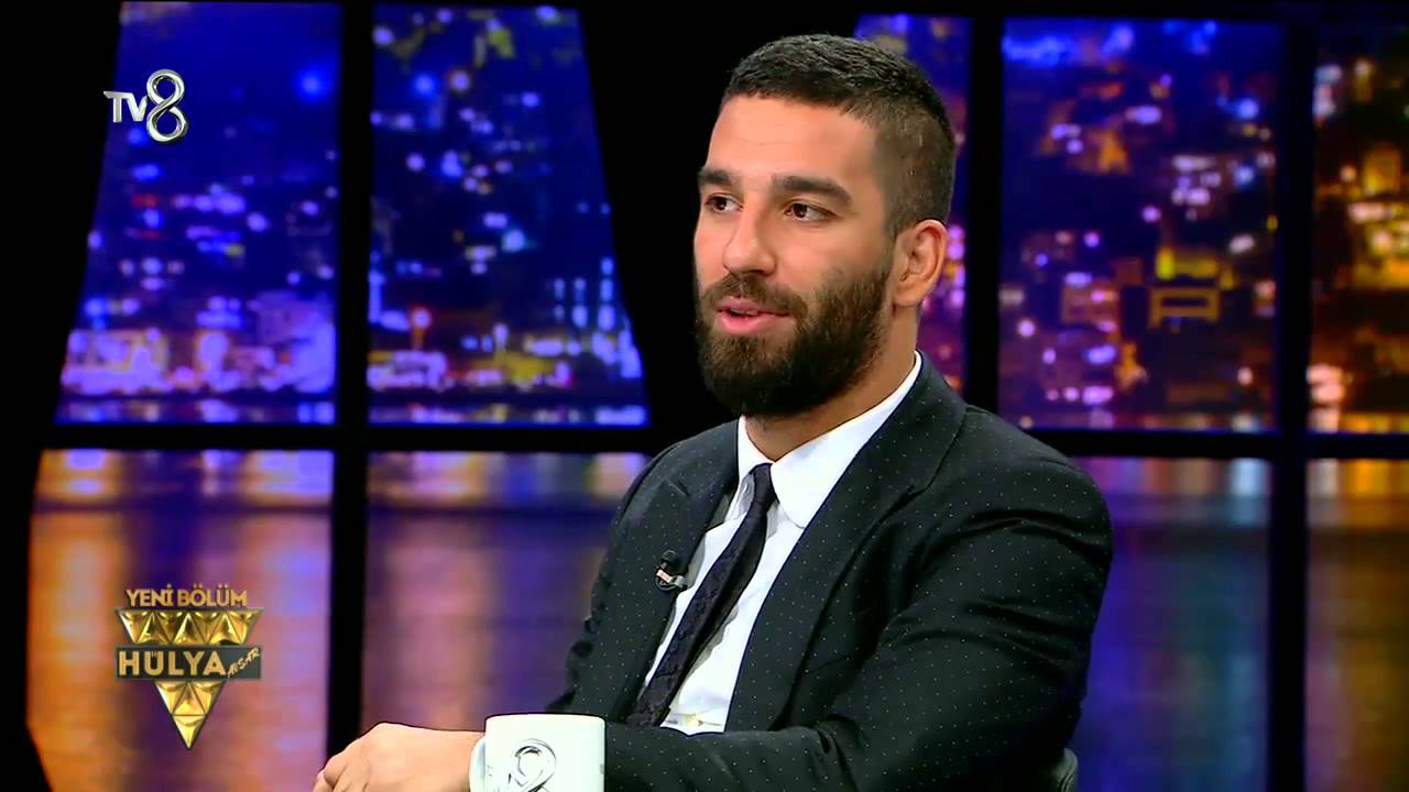Hülya Avşar - Arda Turan Bayrampaşa'yı Unutamıyor (1.Sezon 3.Bölüm)
