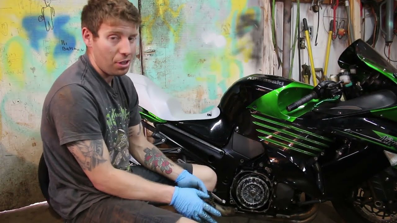 Motorcycle Clutch Tutorial - Plate Replacement on Kawasaki ZX14