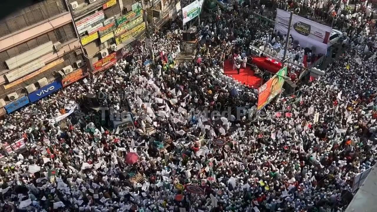 Islamists in Bangladesh demand a referendum on the national charter ahead of a general election