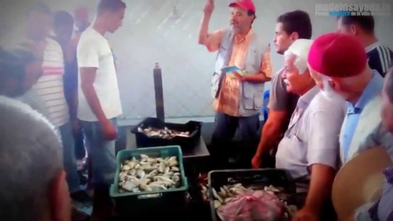 Marché de gros des poissons Sayada