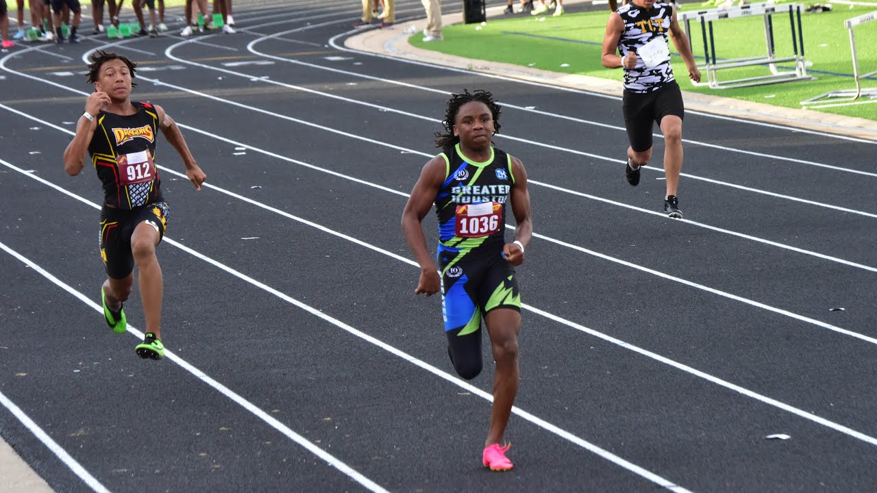 Dillon Mitchell, 7th grader, runs a 10.98 in 100m dash.