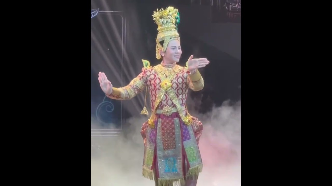 ยอยศพระลอ สวยงามมาก #totothanadech #โตโต้ธนเดช #thegoldenshowconcert2025 cr.ขอบคุณหน่อยบ้านธนเดช