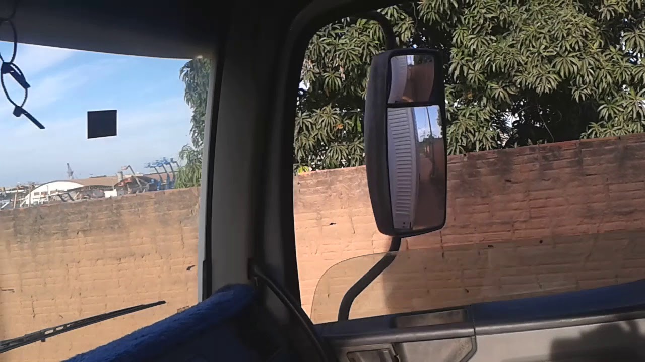 COMO ENTRAR EM UMA RUA COM CARRETA