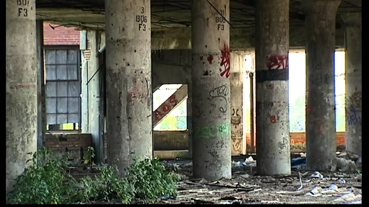 Detroit files for bankruptcy