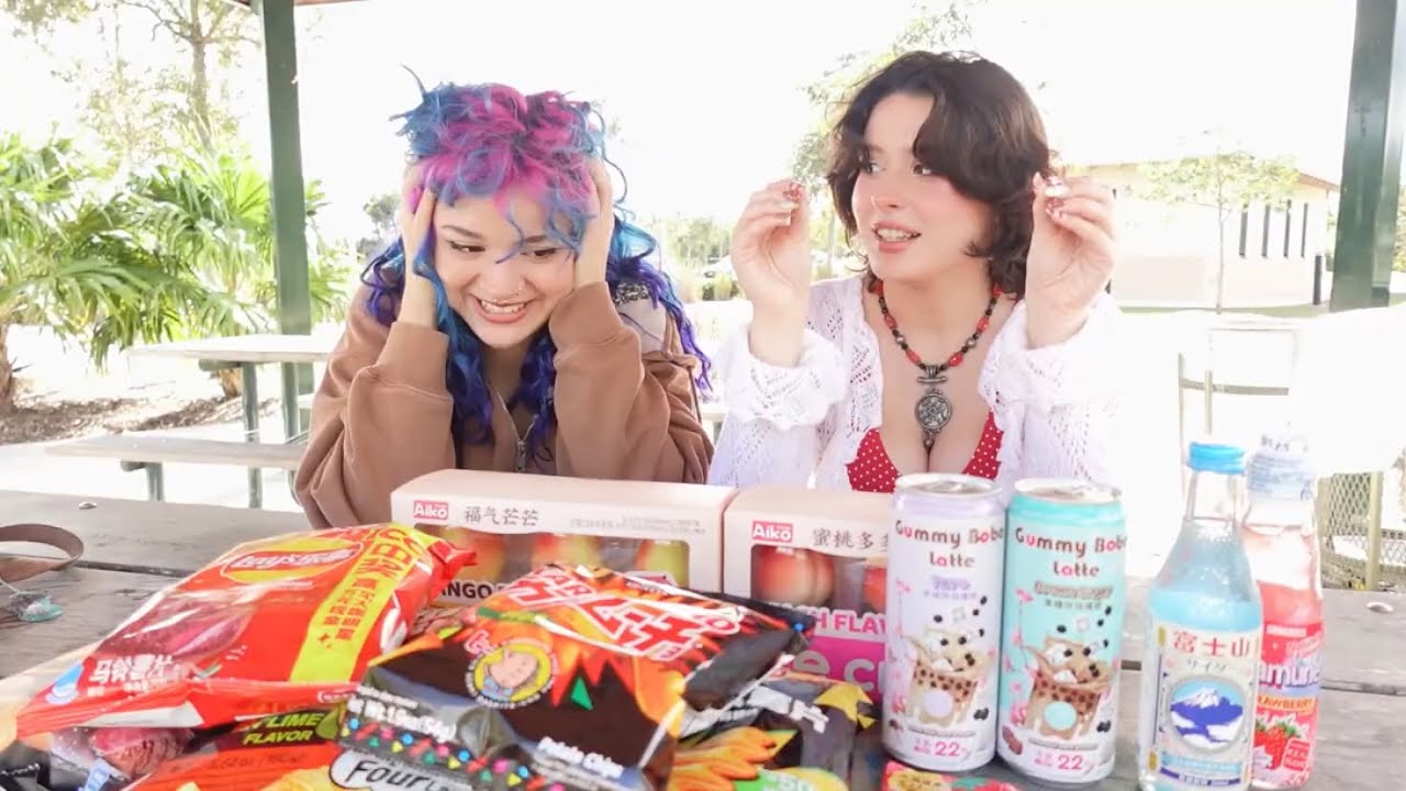 TRYING ASIAN MARKET SNACKS (feat. ARTSEYSMART)