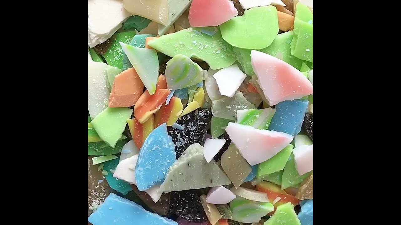 Breaking soap plates😍 #soap_asmr #soapplates #asmrsoap #satisfying #crunchyasmr #crushing #asmr 