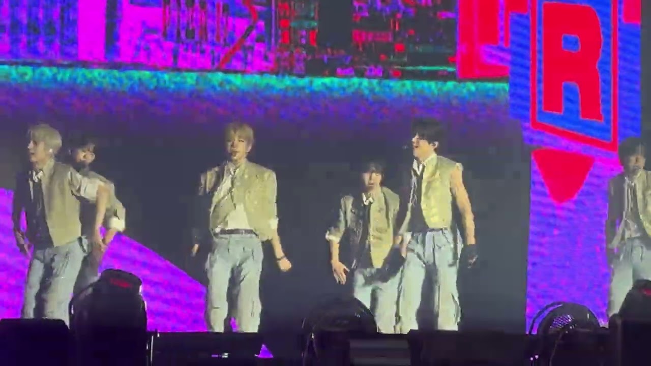 엔시티위시 컬러 260214  @ SMTOWN LIVE 2025-26 in Bangkok