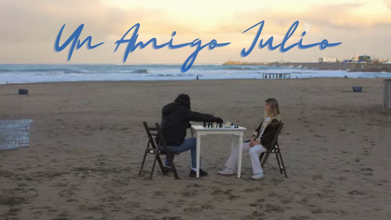 Un Amigo Julio (La Risa de la Vida - Bonus Track) - Soy Sofía (Video Oficial)