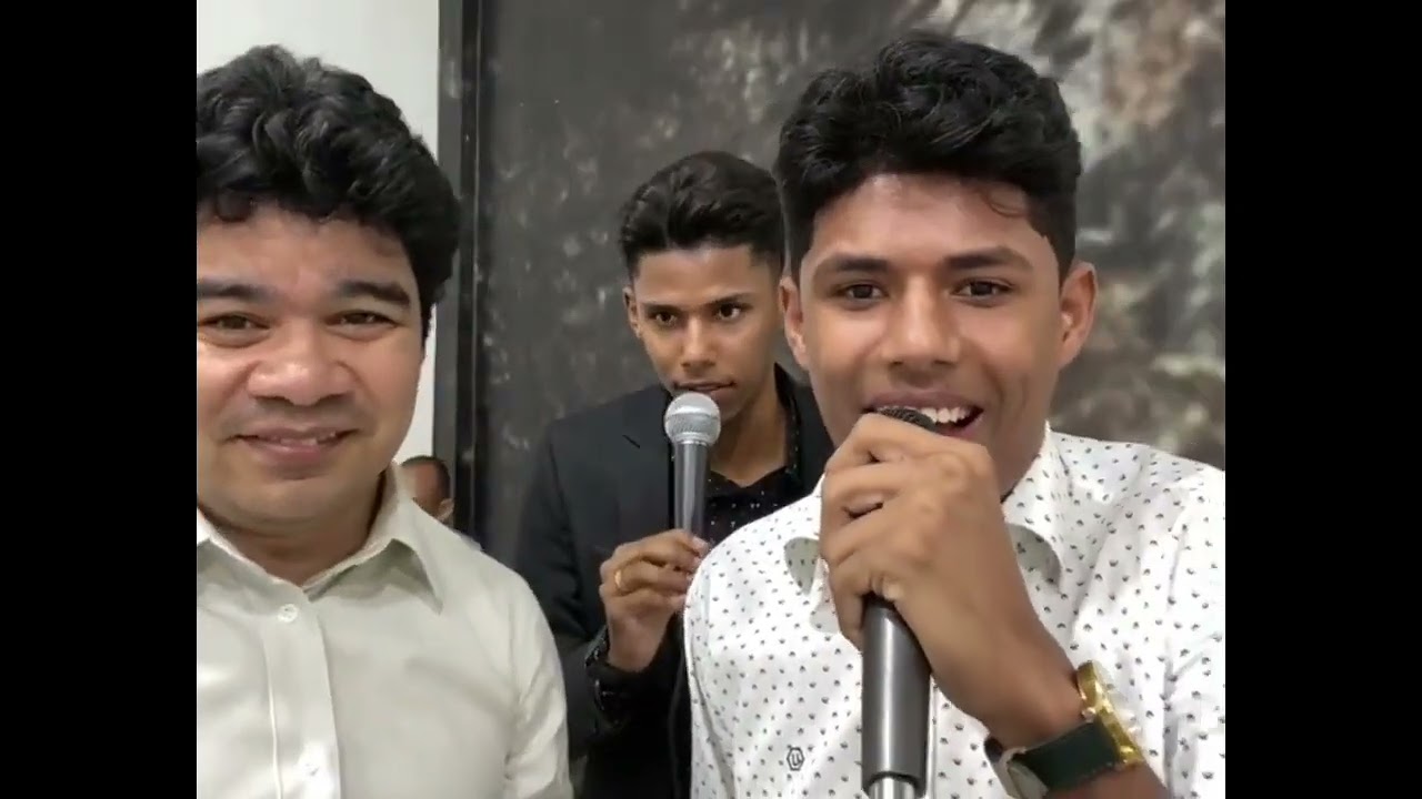 Lucas Roque E Gabriel E Samuel Mariano Ensaiando Na Live