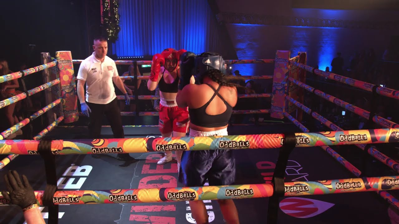 Megan Davies VS Kez Catherine - Fight Night Loughborough: Round 5