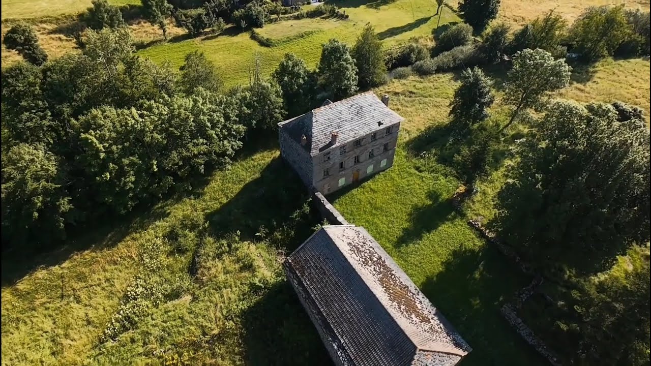 DJI Avata 2 : Horizonsteady sur une ruine. Toujours besoin d'un Mavic ?