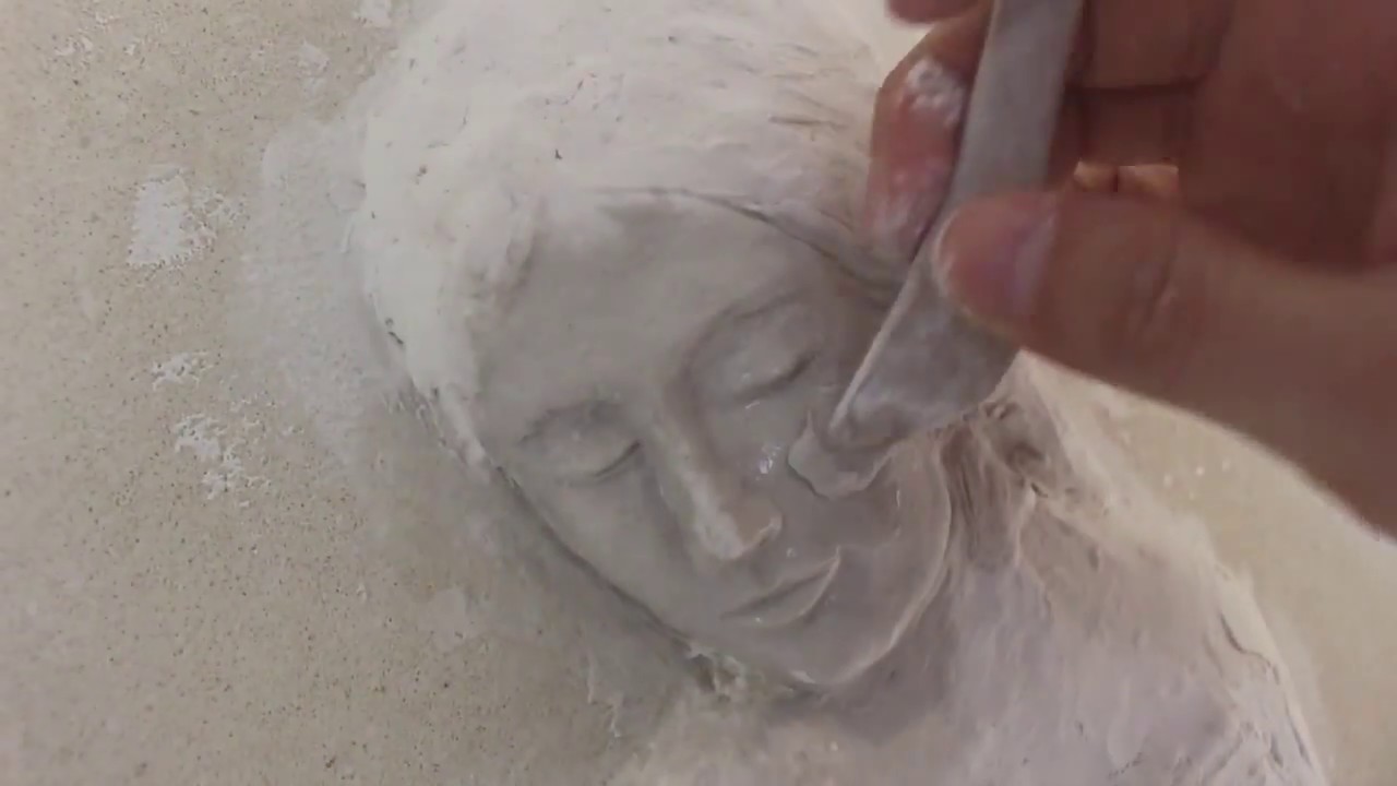 ESCULTURA EN RELIEVE