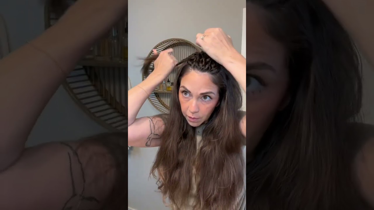 This is your sign to get some butterfly clips🤌🏼✨ #viral #momlife #hairstyles #trending #mom #grwm