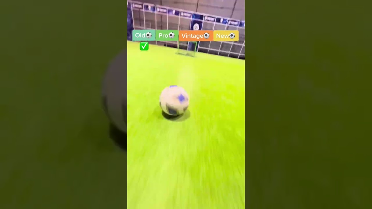 The Ball Movement: Old Meets New⚽️ #footbot #soccer #classic #movement #vintage #football