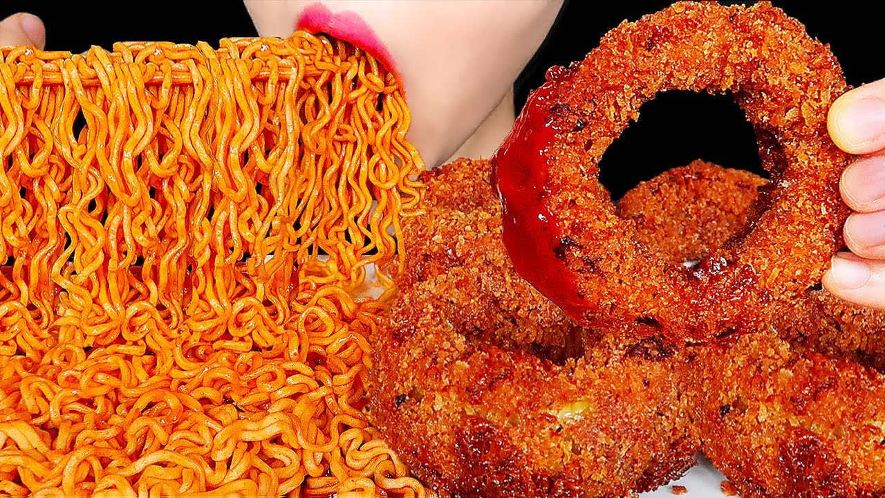 ASMR SPICY FIRE NOODLES, ONION RINGS 불닭볶음면, 직접 만든 어니언링 먹방 咀嚼音 EATING SOUNDS MUKBANG ZOEY ASMR