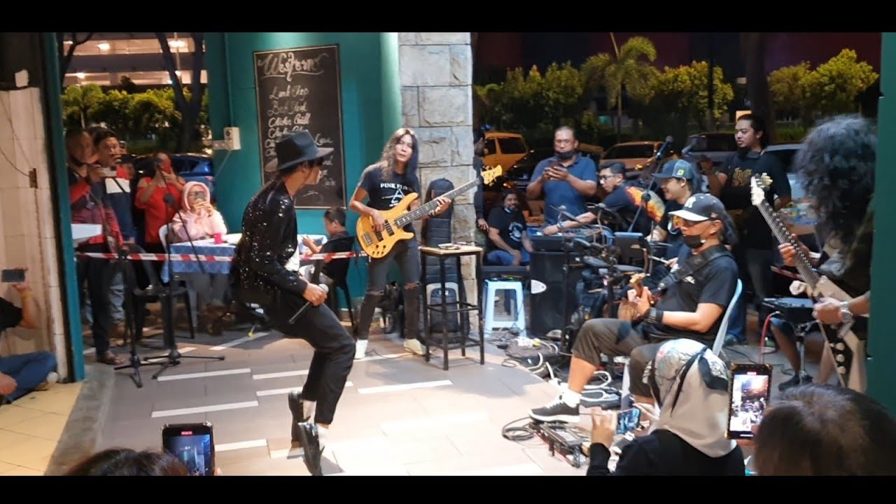 Kemunculan Michael Jackson yang di nanti-nantikan..Akhirnya tiba..billie jean!