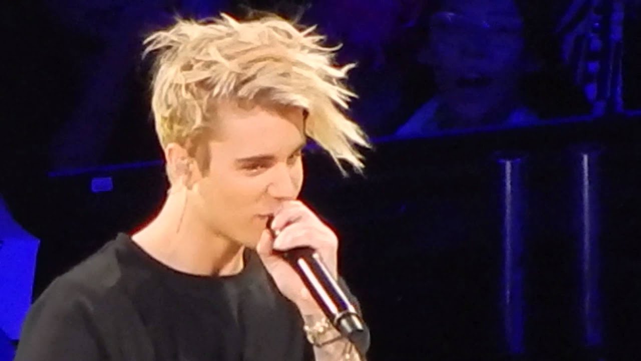 An Evening with Justin Bieber - Love Yourself - Toyota Center - 11/19/15