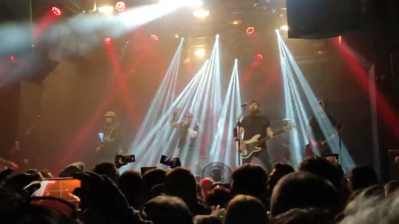 Phil Campbell & The Bastard Sons - Iron Fist (Motorhead cover) (07.06.2023 - Mystic Festival,Gdańsk)