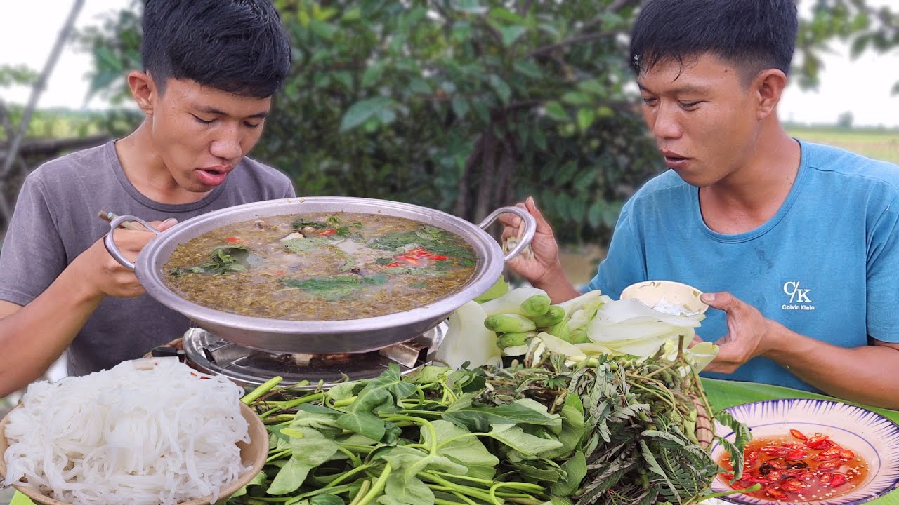 VTNam Vlog Làm Nồi Lẩu Ếch Đồng Lá Me Non Siêu Ngon