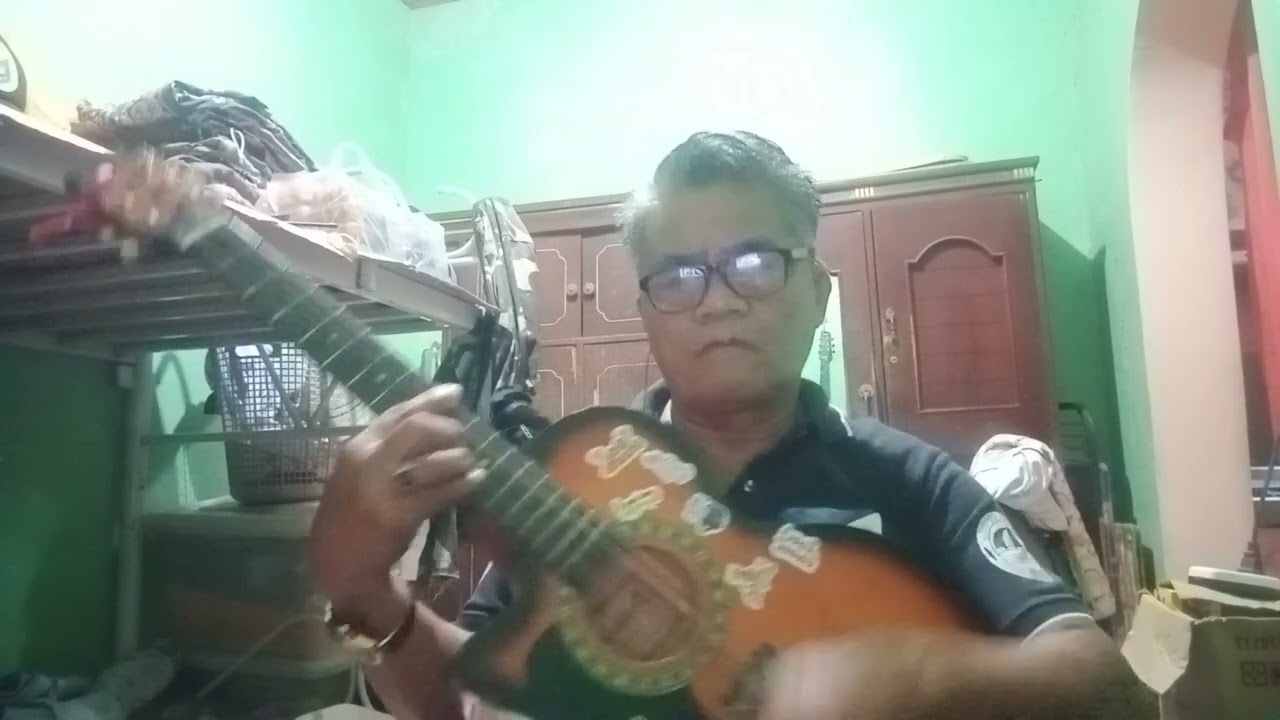 Tennesse waltz fingerstyle (cover)by Romeo tv