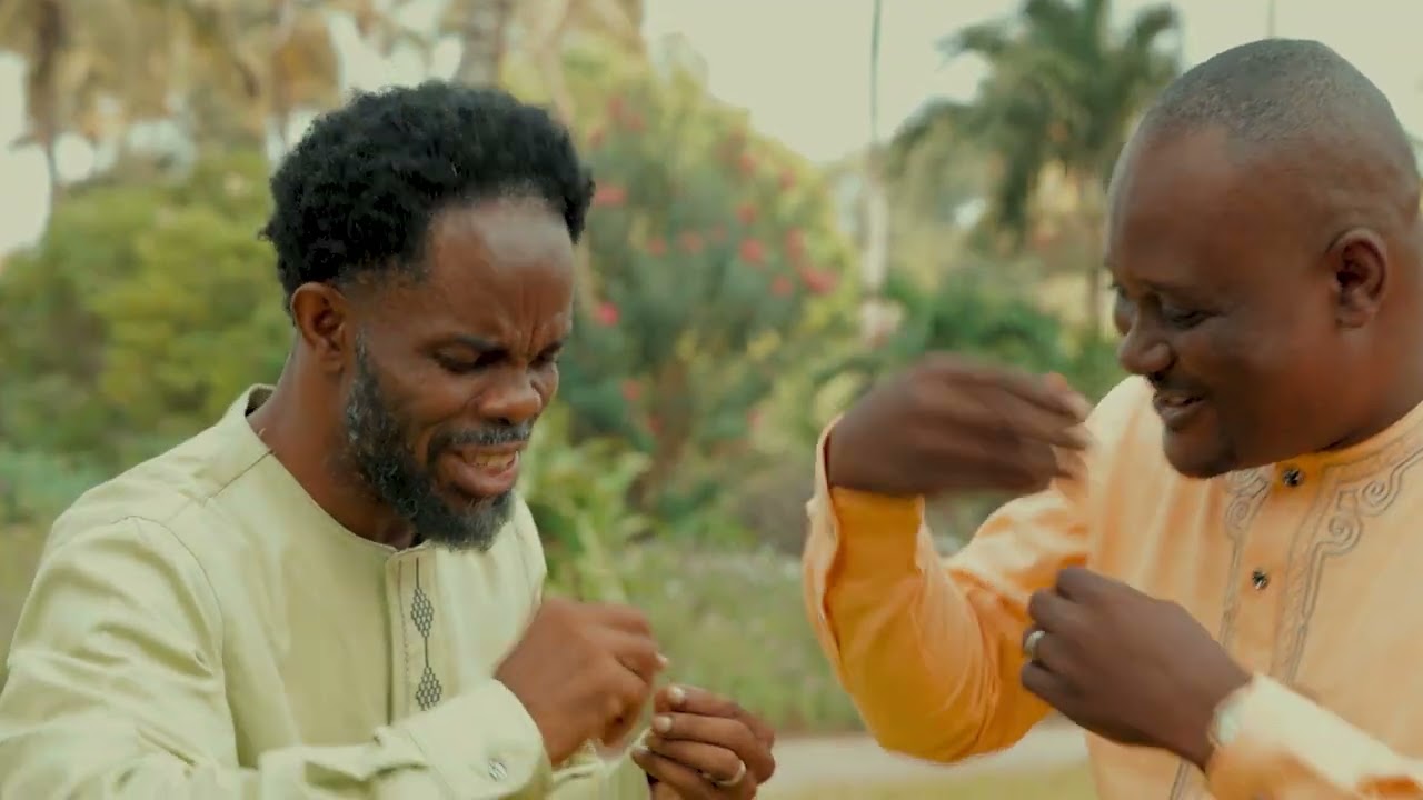 Rich Edem & Otis Endie || Porteur de mes fardeaux || Official Video