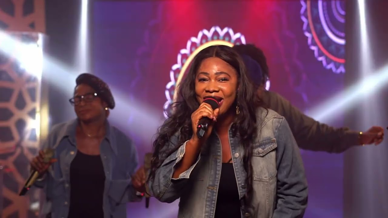 REGGAE PRAISE WITH CYNTHIA DENNIS