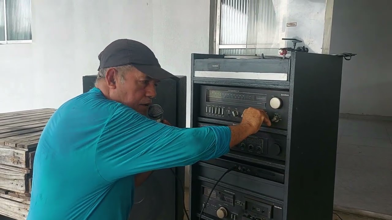 TÃO LIRA.  E  O ANTIGO  SOM MODULADO 
