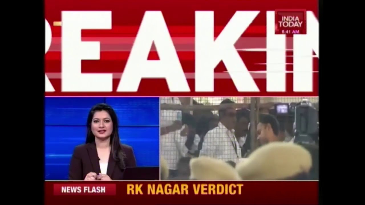RK Nagar Poll Verdict Live | First Vote Goes In Favour Of DMK