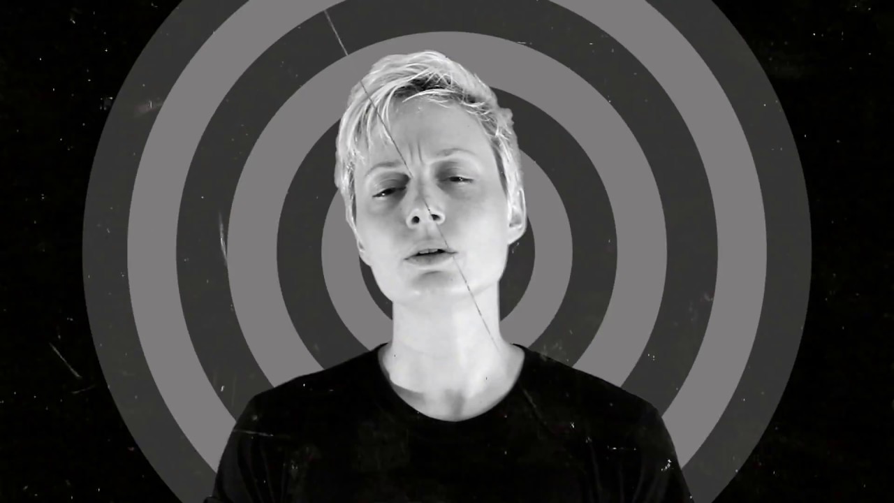 Mo Kenney - Unglued (Music Video)
