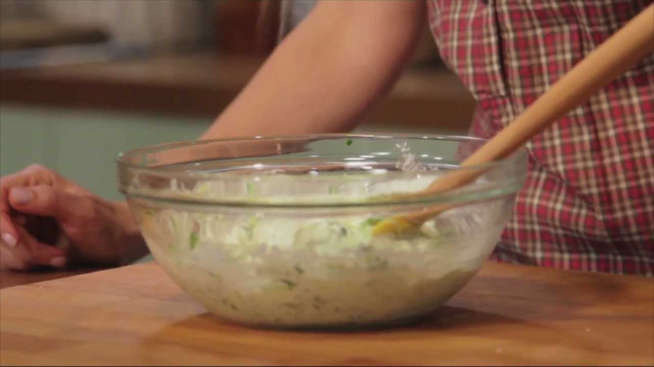 TZATZIKI (Cucumber, Garlic and Yogurt Dip): GreekRecipes.tv