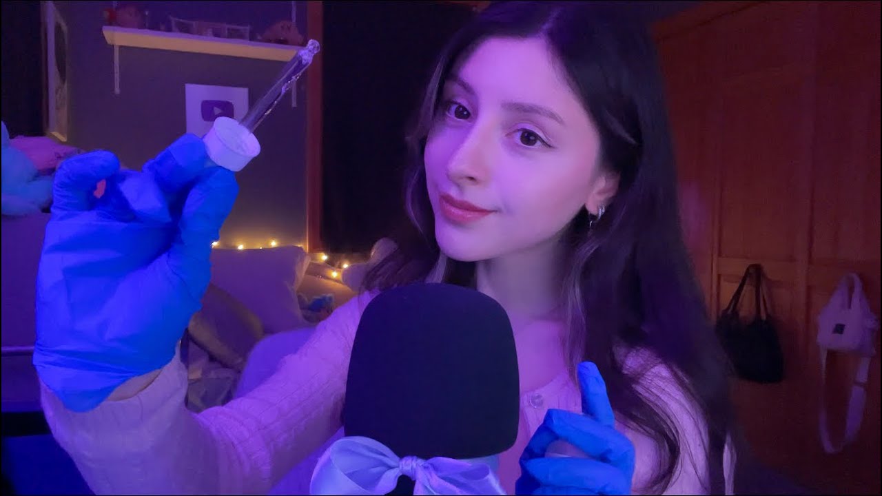 ASMR EN ESPAÑOL 🎀 Cranial Nerve Exam simple y rapida (with subtitles!)