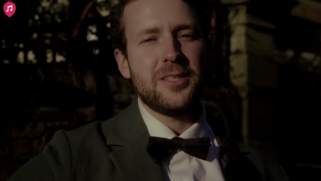 Can't take my eyes off of you (cover) by The Jewish Wedding Singer in London, UK