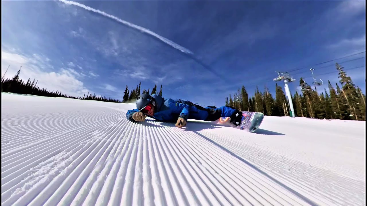 Snowboard Carving and Buttering on the Donek Knapton Twin